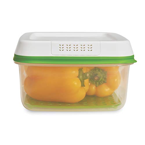 Rubbermaid FreshWorks Produce Saver Food Storage Container, Large Square, 11.1 Cup, Green