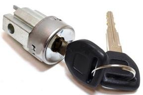 Well Auto Ignition Lock Cylinder -Tumbler with Key for CR-V 97 98 99 00