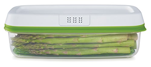 Rubbermaid Freshworks Produce Saver Food Storage Container, Long Rectangle, 8.4 Cup, Green