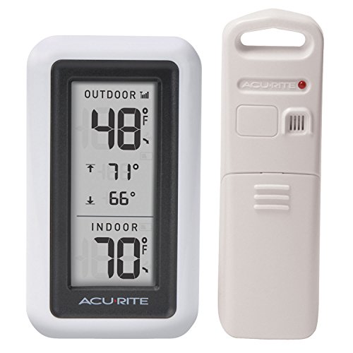 AcuRite 00424CA Digital Thermometer with Indoor/Outdoor Temperature