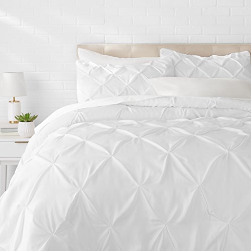 AmazonBasics Pinch Pleat Down-Alternative Comforter Bedding Set - Full / Queen, Bright White