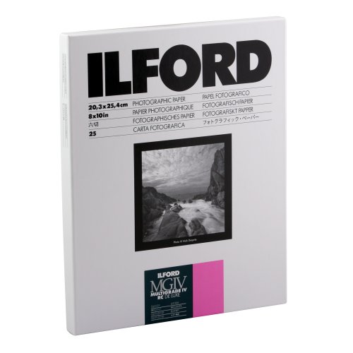 Ilford Multigrade IV RC Deluxe Resin Coated VC Variable Contrast - Black and White Enlarging Paper, 8x10 Inches, 25 Sheets, Glossy Surface (116 8190)