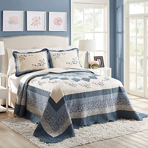 Modern Heirloom Collection Charlotte Bedspread, Queen, Blue