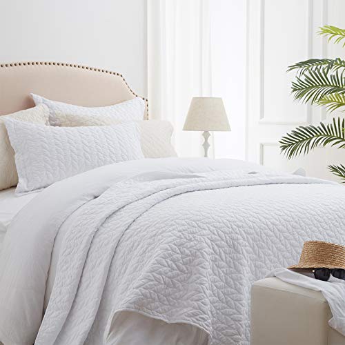 SunStyle Quilt Set White King Size(106'x96'), Leaf Embroidered Reversible Lightweight Bedspread, Soft Coverlet for All Season, 3pcs King Quilt Bedding Set (1 Quilt, 2 Pillow Shams)