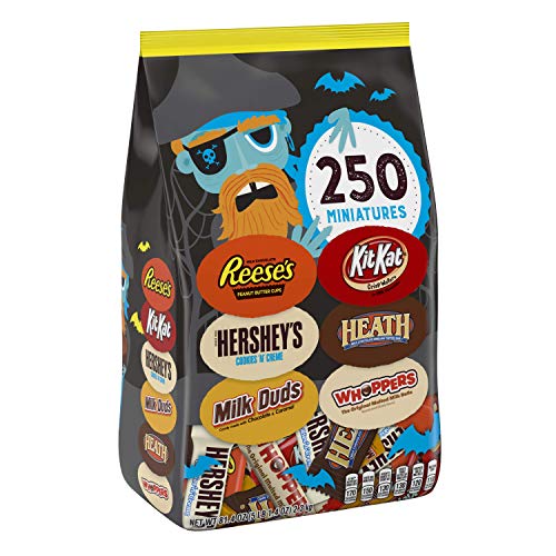 HERSHEY'S Bulk Halloween Chocolate Candy Variety Mix, (HEATH, HERSHEY'S, KIT KAT, MILK DUDS, REESE'S, WHOPPERS) 81.4 Ounce