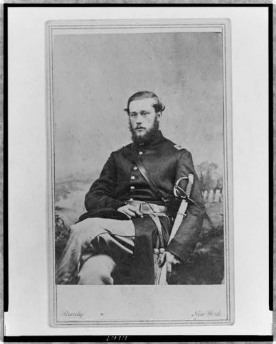 Photo: Unidentified Union officer, with sword at his side, c1865, United States Civil War . Size: 8x